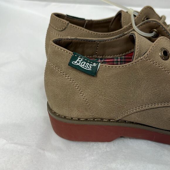 Bass Tan faux suede bucks size 12 NWT - Picture 3 of 10